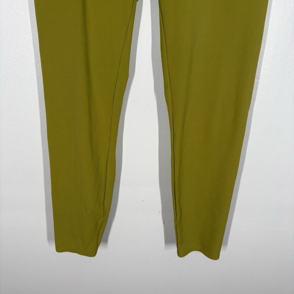 Zyia Active Women Size 4 Pistachio Stretch Hi-Rise Luxe 7/8 Tight Leggings - Picture 3 of 10